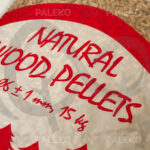 Pellet drzewny Natural Wood Pellets worek z bliska Paleko
