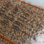 Pellet drzewny Solid worek z bliska bok, opis Paleko