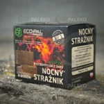 Kostki brykietu nocny strażnik podtrzymywacz żaru bokiem pod kątem
