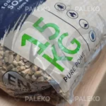pellet drzewny RIO, jasny pellet, szaro-beżowy worek z niebieskim paskiem, worek 15kg